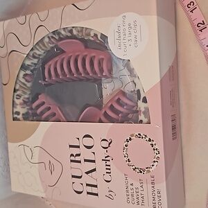 Curl Halo ring and 3 LG claw clips